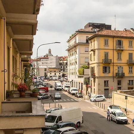 Mercato Centrale Colorful Flat * Turin